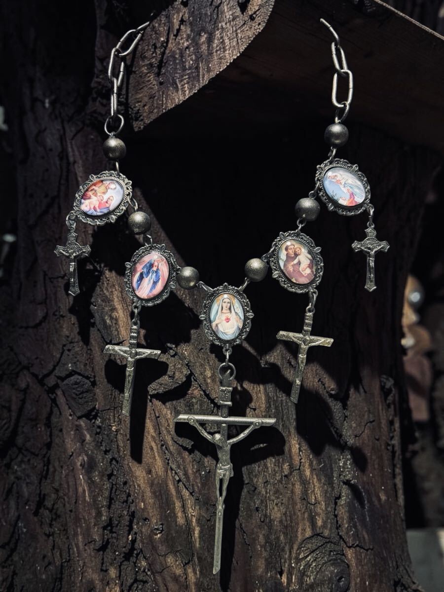 JPG/vintage Collection sampleglas mulch medae cross necklace antique ...