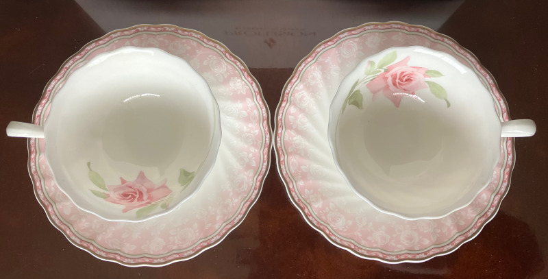 ナルミ NARUMI ボーンチャイナ プレート 皿 食器 カレス 花柄 ローズ ナルミ NARUMI ボーンチャイナ プレート 皿 食器 カレス 花柄 ローズ