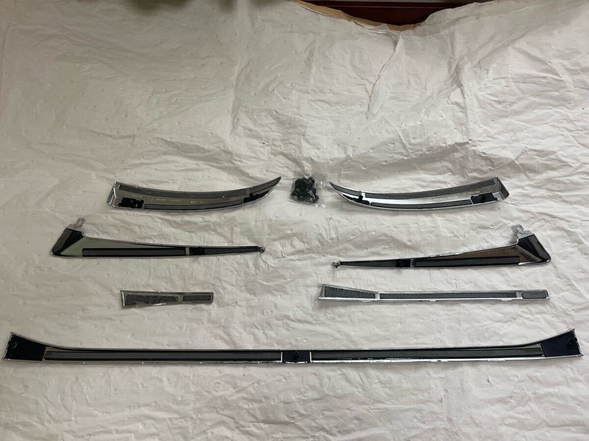 K2330 ダイハツ純正オプション タントカスタム LA650S フロントバンパー メッキモール 08400-K2329と08400-K2330 説明書 ...