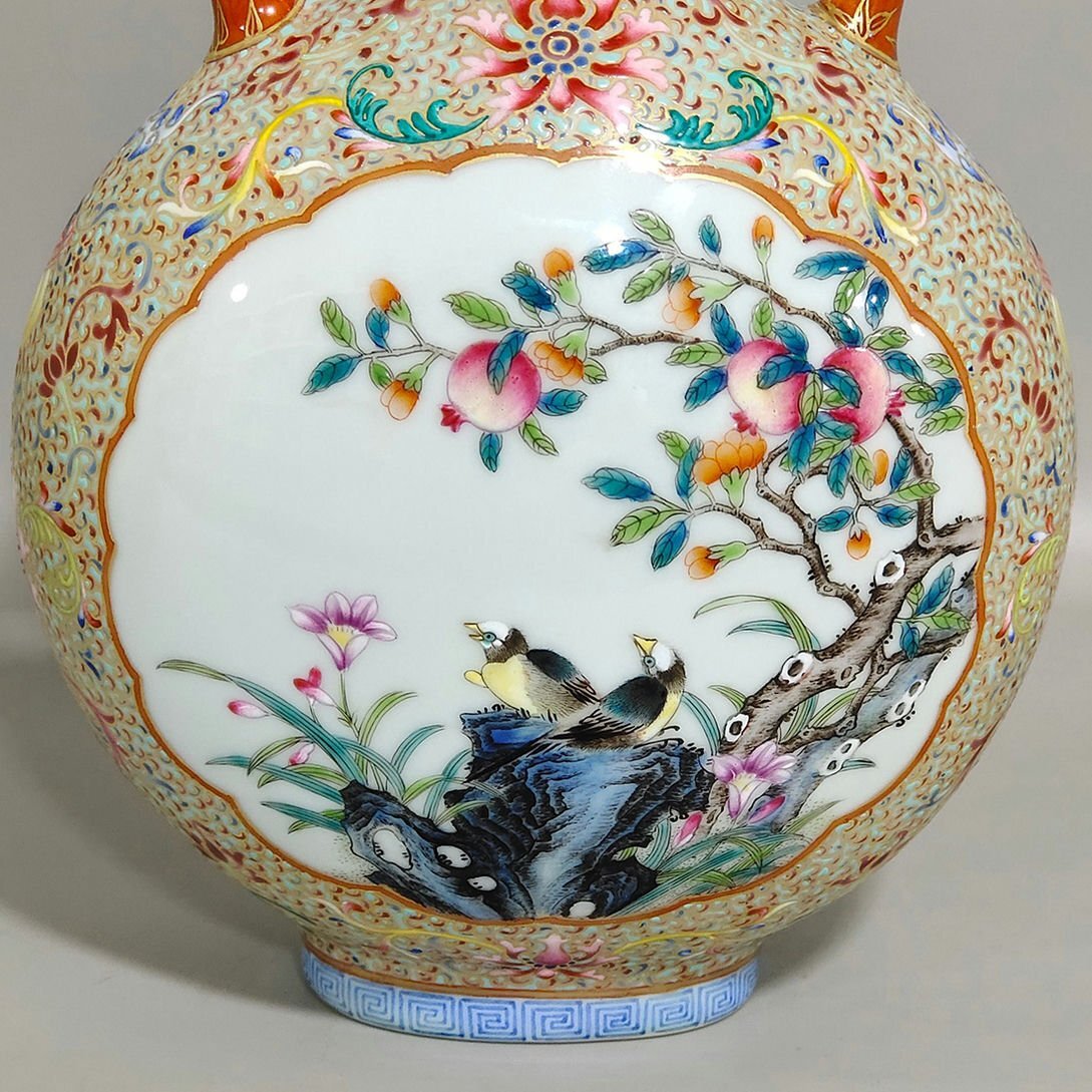 中国美術粉彩花蝶紋壺 【公式通販】