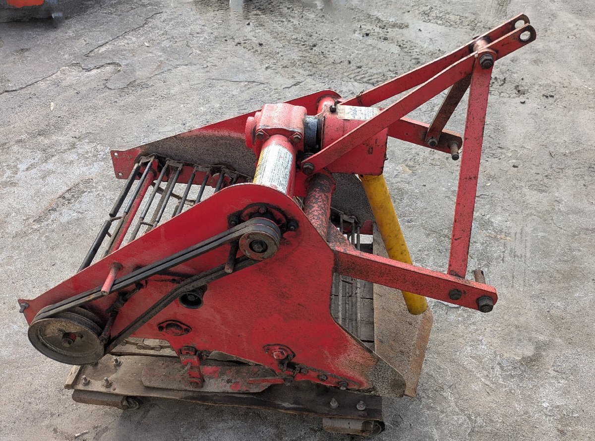 鹿児島発 ニプロ松山 トラクター用 掘取機 D-65AH 三点リンク