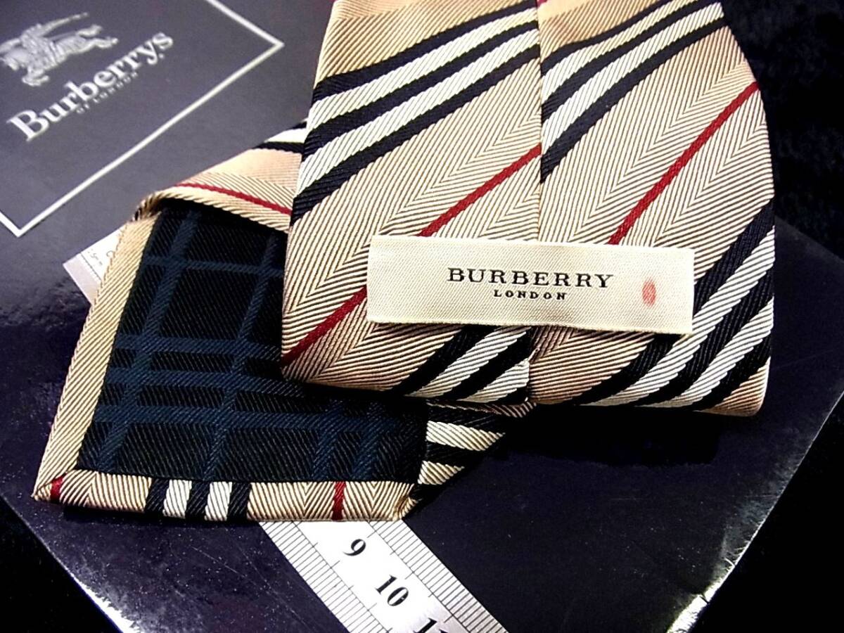 バーバリー ネクタイ ノバチェック シャドーホースロゴ BURBERRY LONDON新品シャドーホースロゴ メンズネクタイ ꧁美品