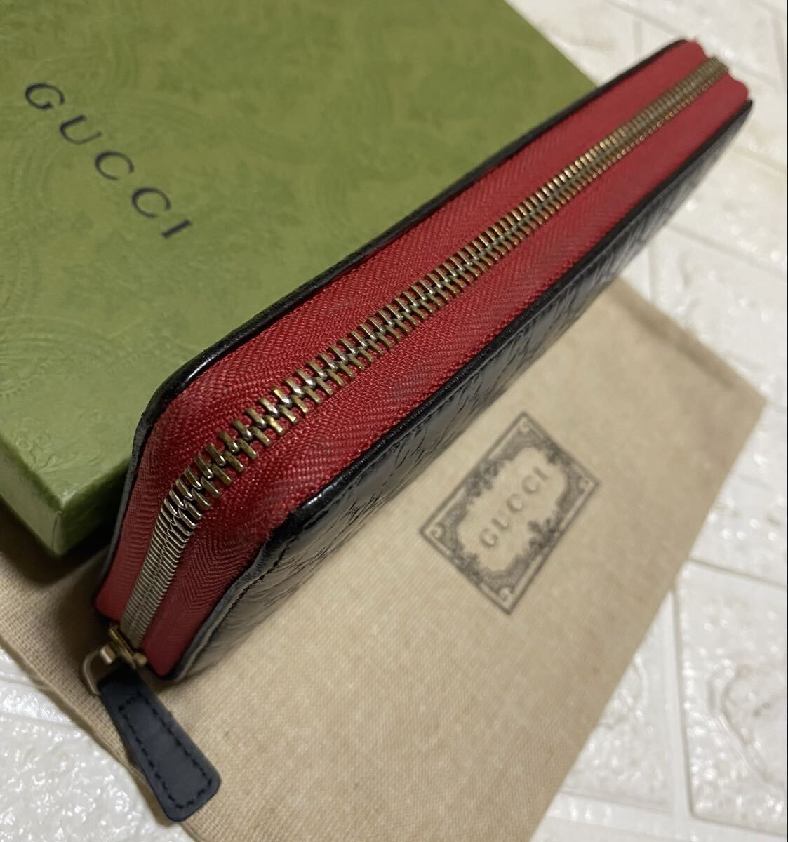 新品・未使用】【GUCCI】ソーホー ジップウォレット 【公式通販】