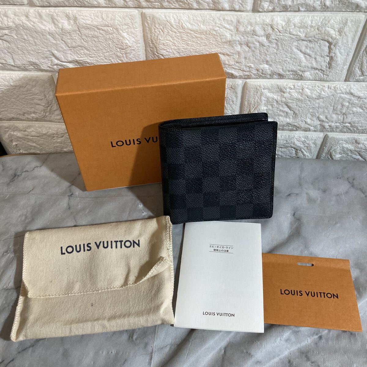 HOT，品質保証】 ルイ ヴィトン◎ポルトフォイユ フロリン 二つ折り