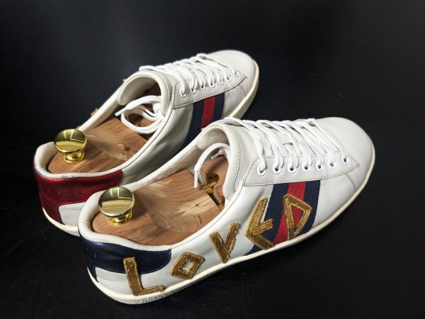 使用僅か グッチ 7.5 GUCCI オフホワイト 「LOVED」レザー