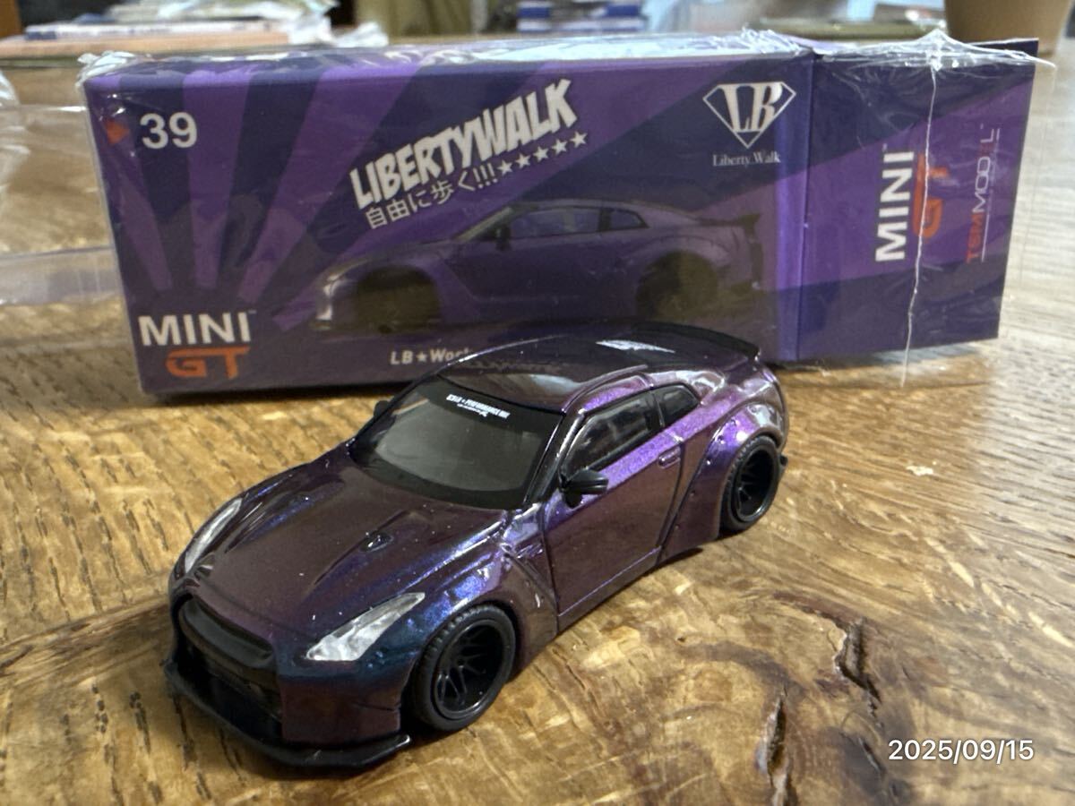 #39 LB★WORKS Nissan GT-R R35 Type 1, Rear Wing ver 2, Magic Purple ...