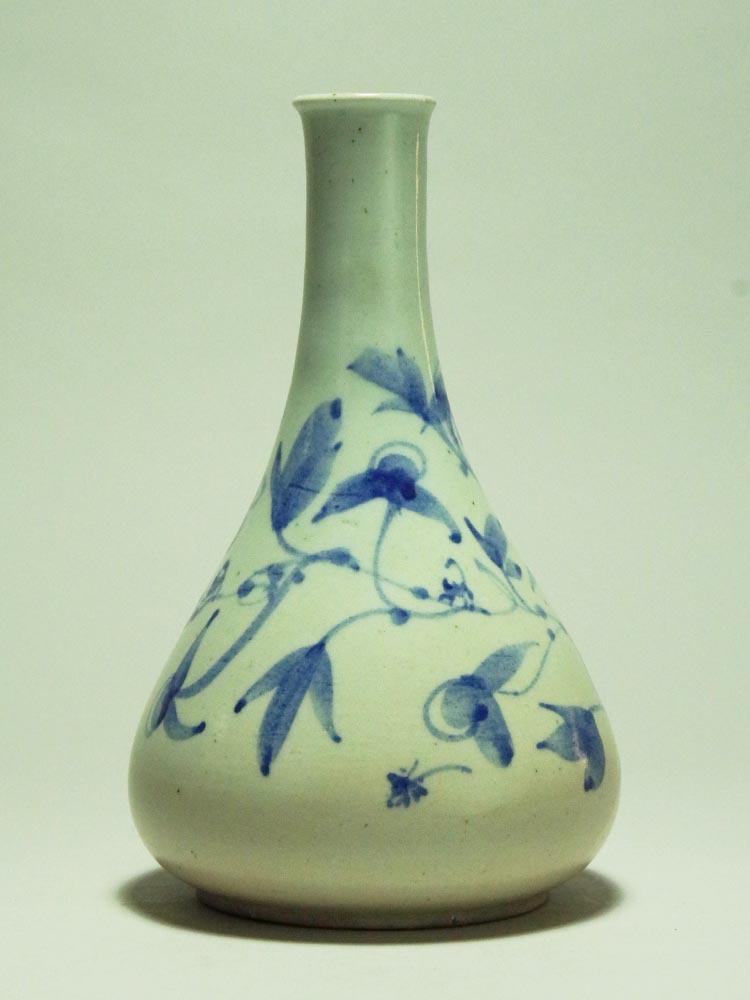 新作入荷，お買い得】 【 李朝白磁 盤口型徳利 高16.3cm 李朝後期】