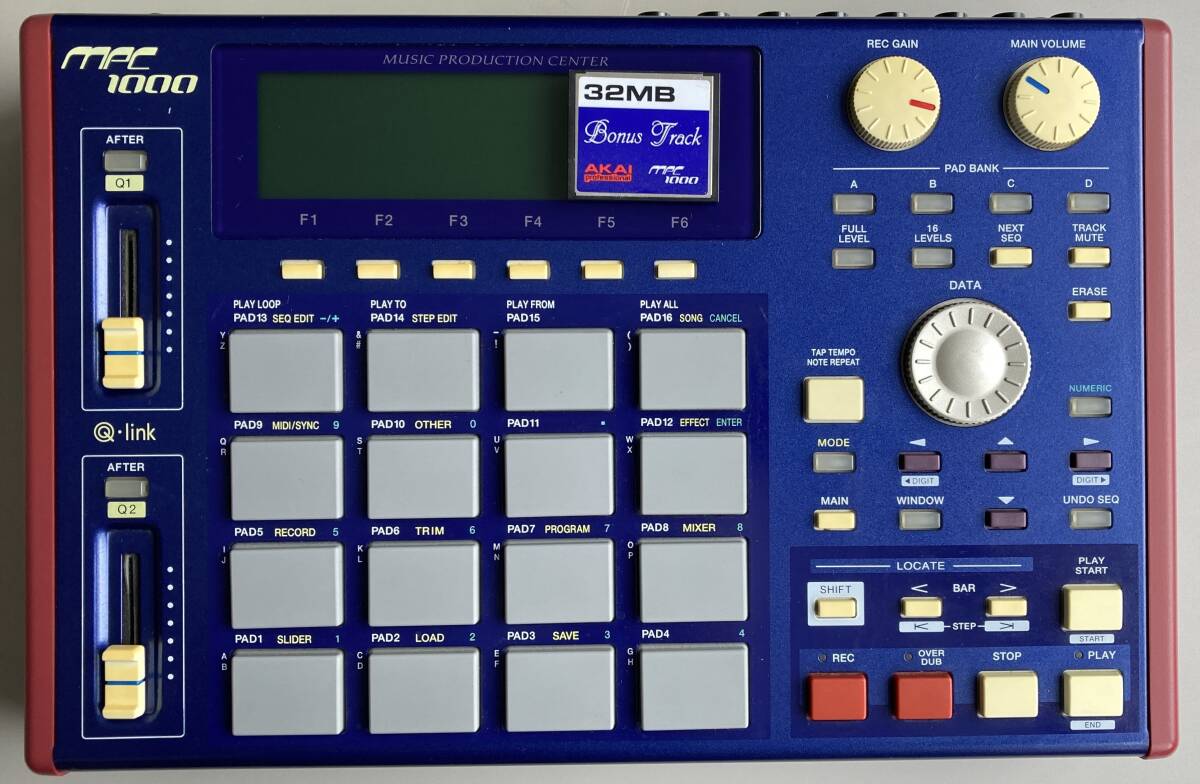 Akai MPC1000 サンプラー 128MBメモリ(ジャンク) AKAI MPC 1000 ハード