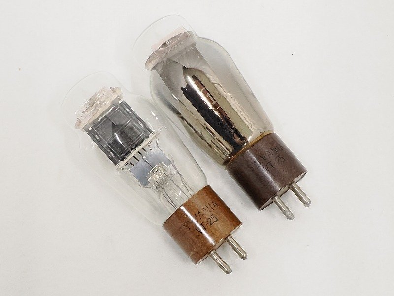 One VT-25-A (10) Tube, By Sylvania, NOS Rating