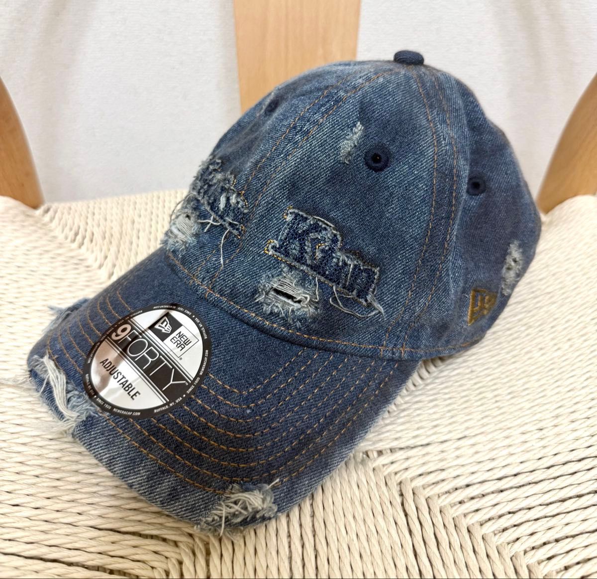 Matin Kim ニューエラ コラボ ダメージデニムキャップ 韓国 日本未発売 Matin Kim ニューエラ コラボ ダメージデニムキャップ 韓国 日本未発売