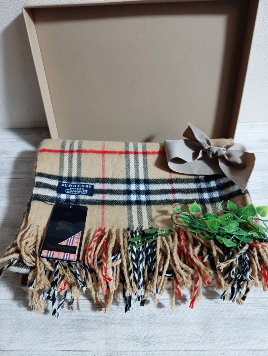 極美品　BURBERRY バーバリーロンドン　ノバチェック　カシミヤマフラー ノバチェック バーバリー マフラー カシミヤ 美品バーバリー 英国製 美