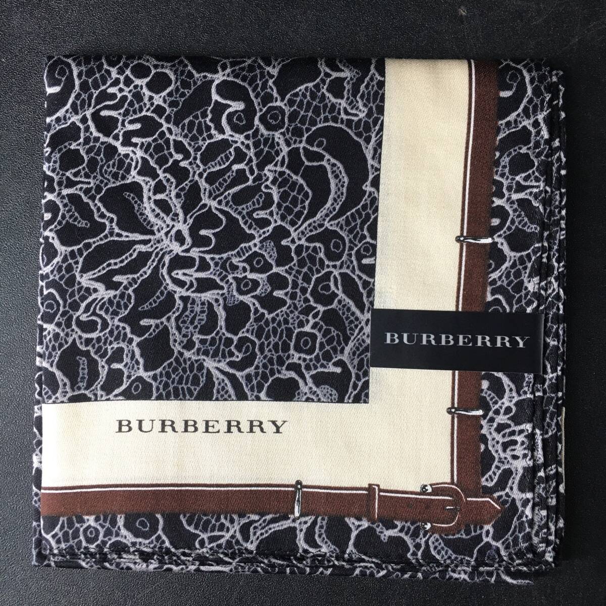 未使用 Burberry バーバリー タオルケット ノバチェック柄 ロゴ刺繍