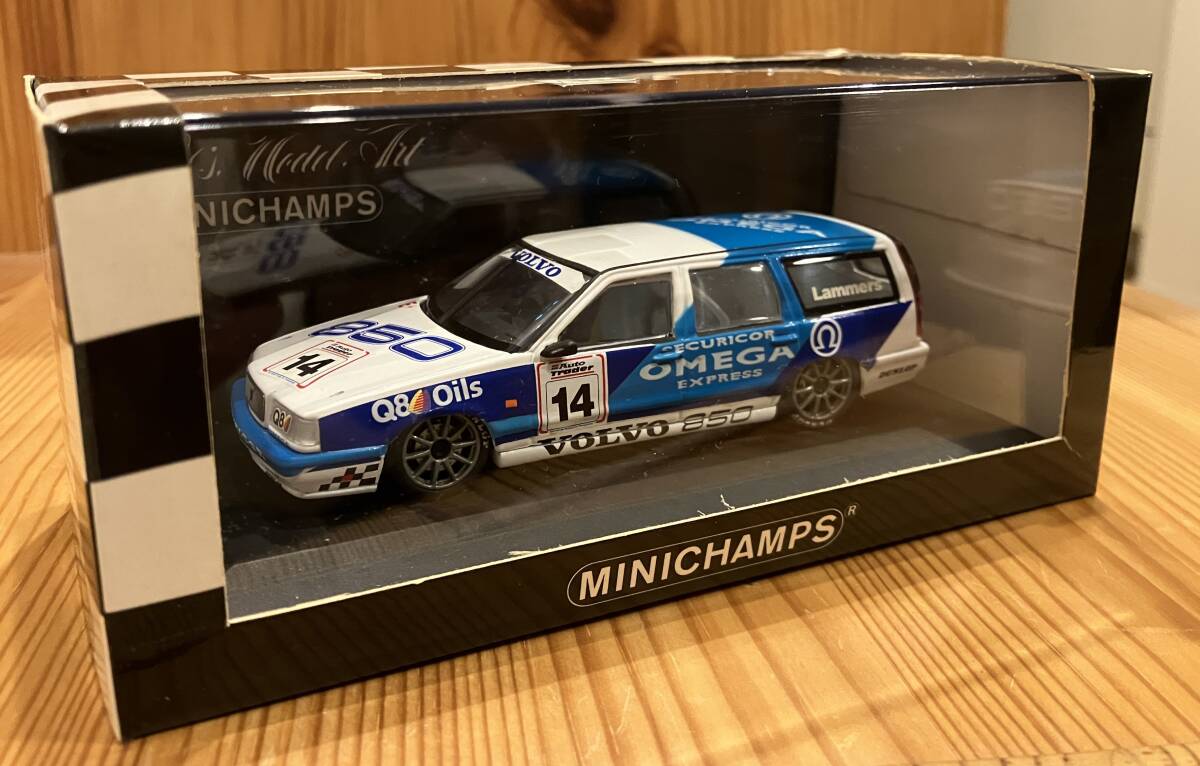 Minichamps - 1/43 - volvo 850 berline de 1994 - boîte d'origine