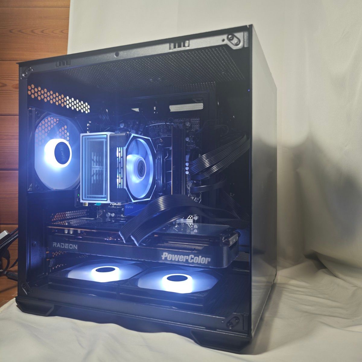 新品ゲーミングPC RX9070XT Ryzen 7 8700F 32GB RAM | Shop at