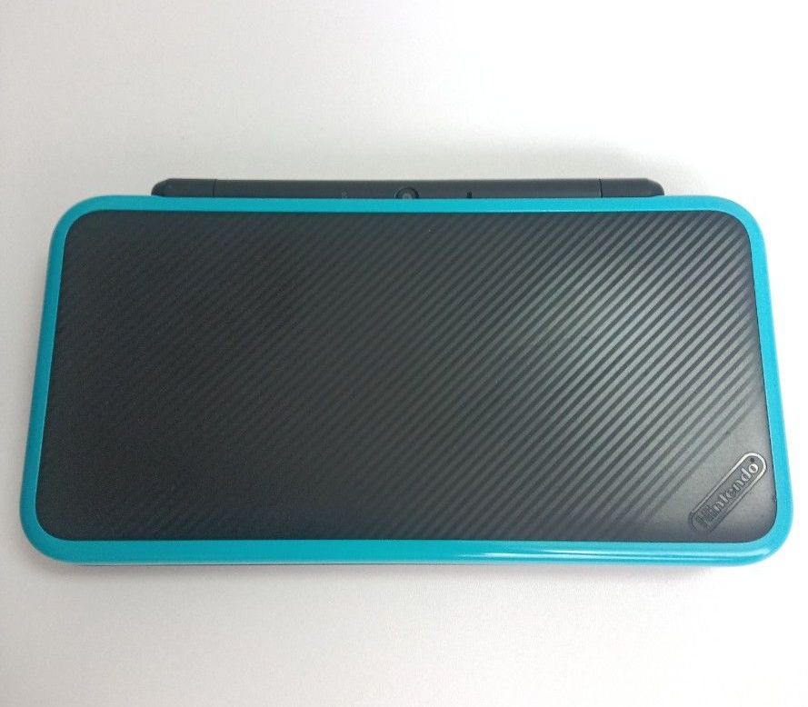 Newニンテンドー2DS LL ブラック×ターコイズ 中古品 若干使用感あり