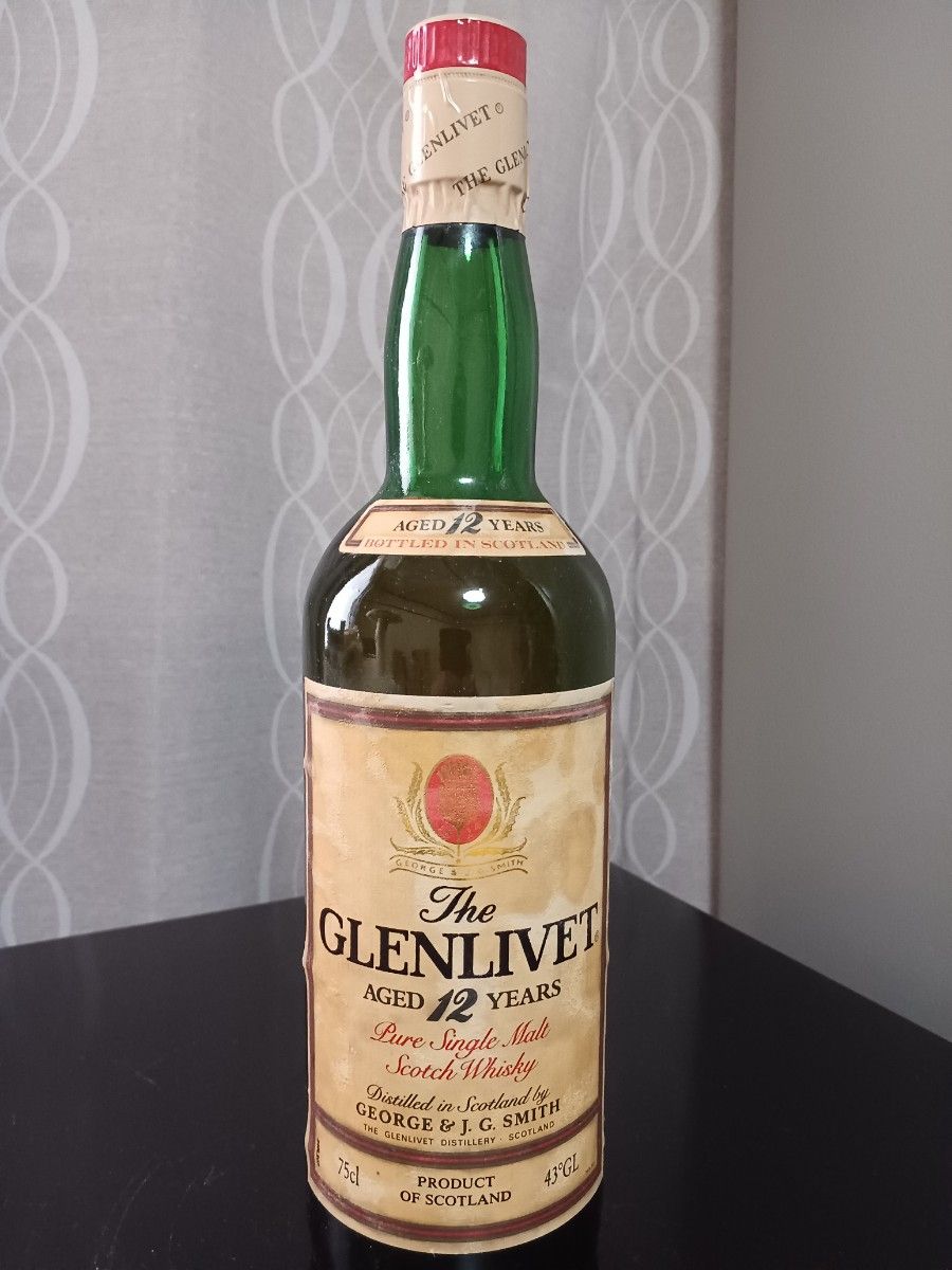 The Glenlivet 12年　グレンリベット12年　赤アザミ　旧ボトル グレンリベット 12年 旧ボトル 赤アザミ GLENLIVET 古酒 スコッチ