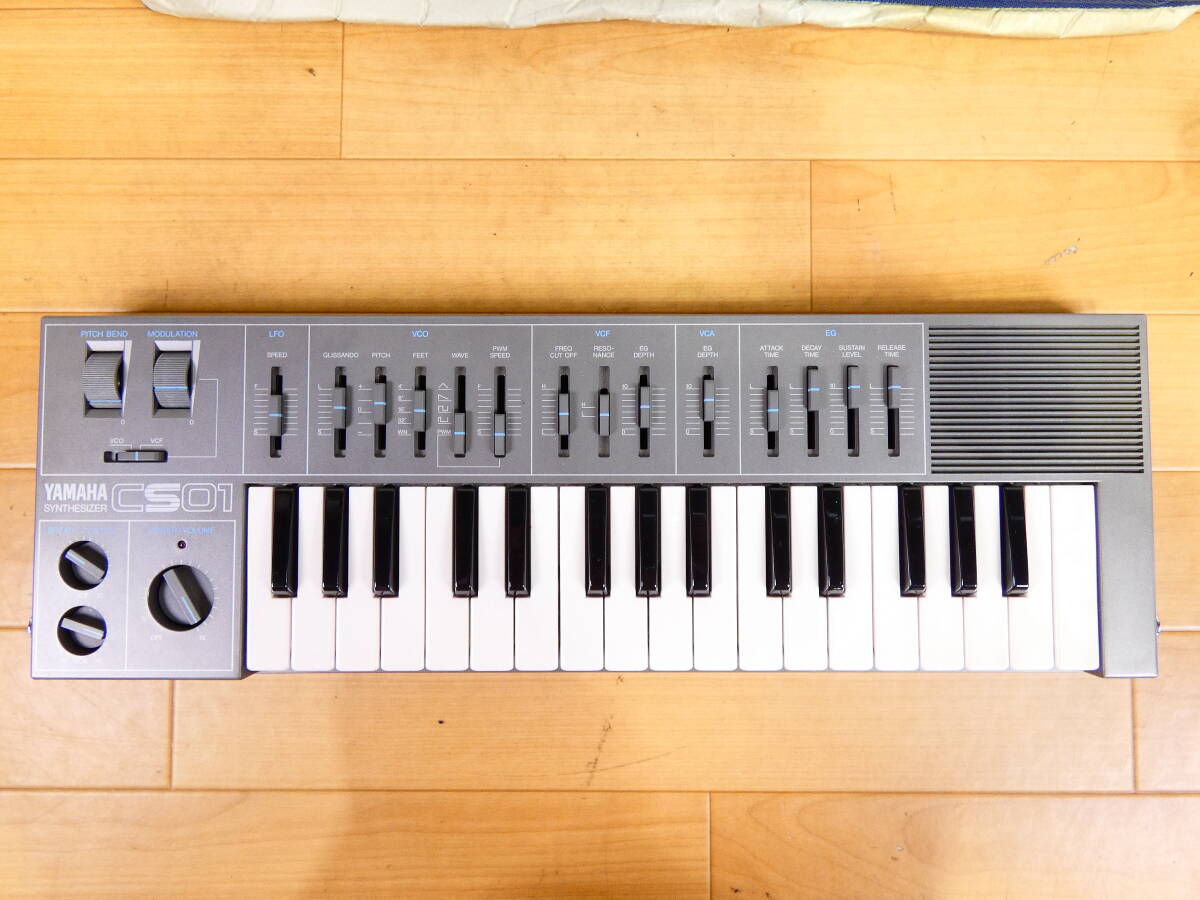 YAMAHA ヤマハ CS01 シンセサイザー 音響機器 機材 ※簡易動作OK！/ソフトケース＆取扱説明書付属 @100 (3 ...