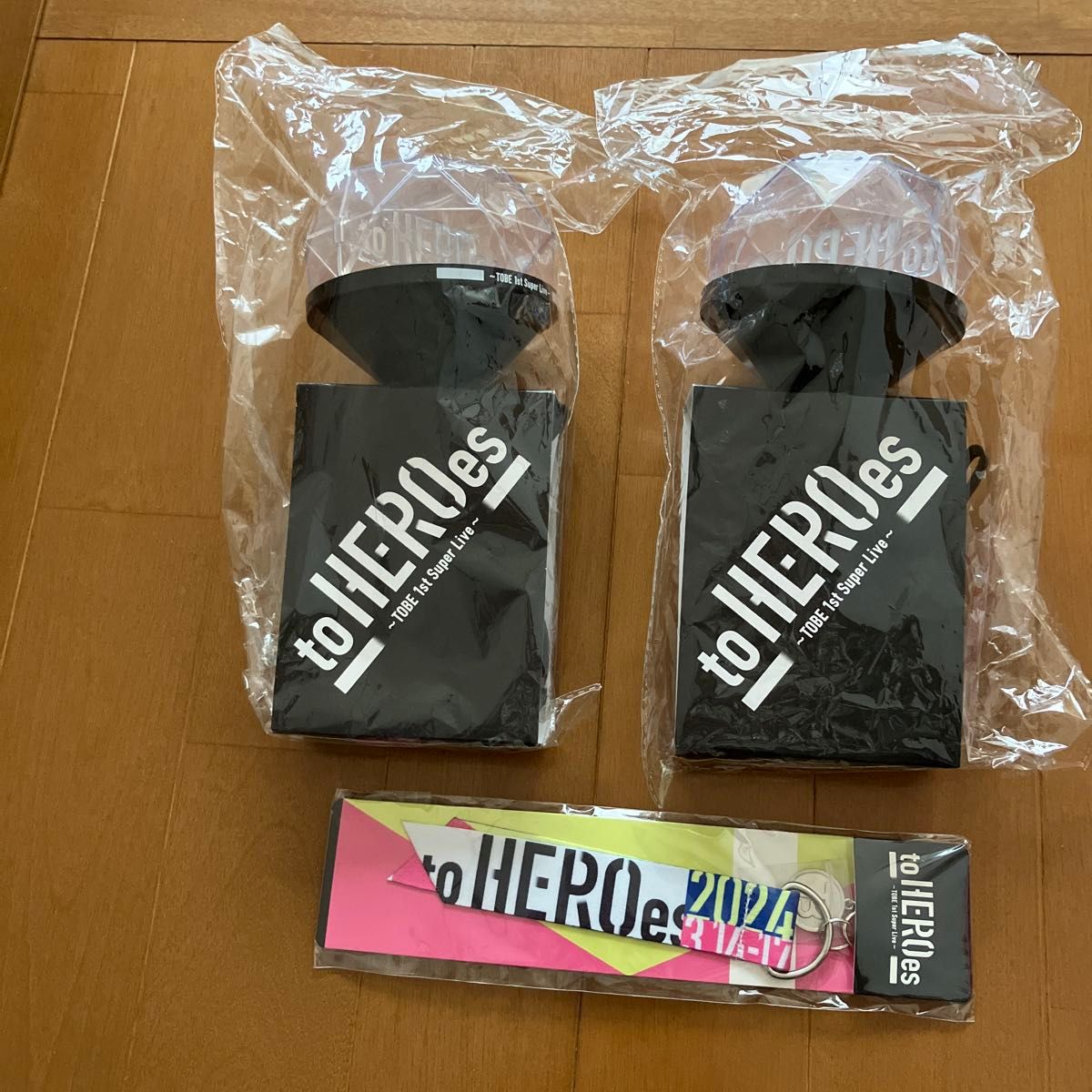 to HEROes ペンライト 2点セット TOBE 1st Super Liveとオリジナル