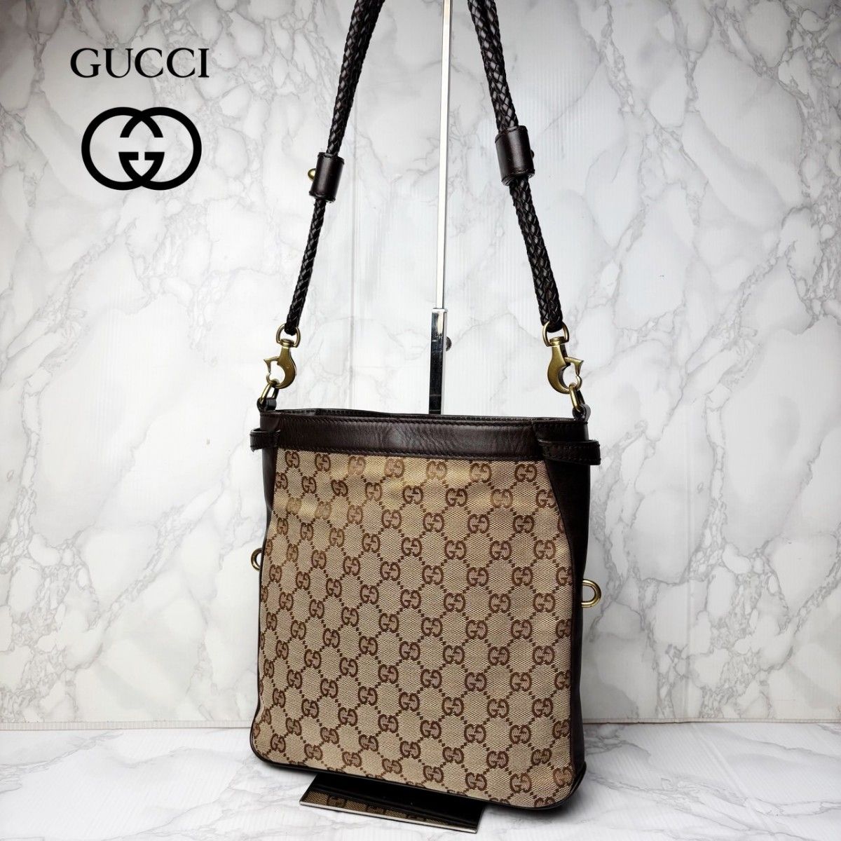 061 極美品 GUCCI グッチ ショルダーバッグ 斜めがけ 肩掛け GG柄 GG