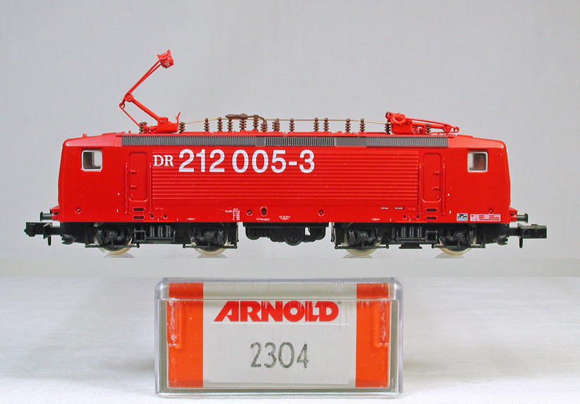 安い 最も優遇 ARNOLD #2304 ＤＤＲ 旧東ドイツ国鉄 ＢＲ２１２.０型電気機関車 レッド ianmatthewvoigts.com ianmatthewvoigts.com