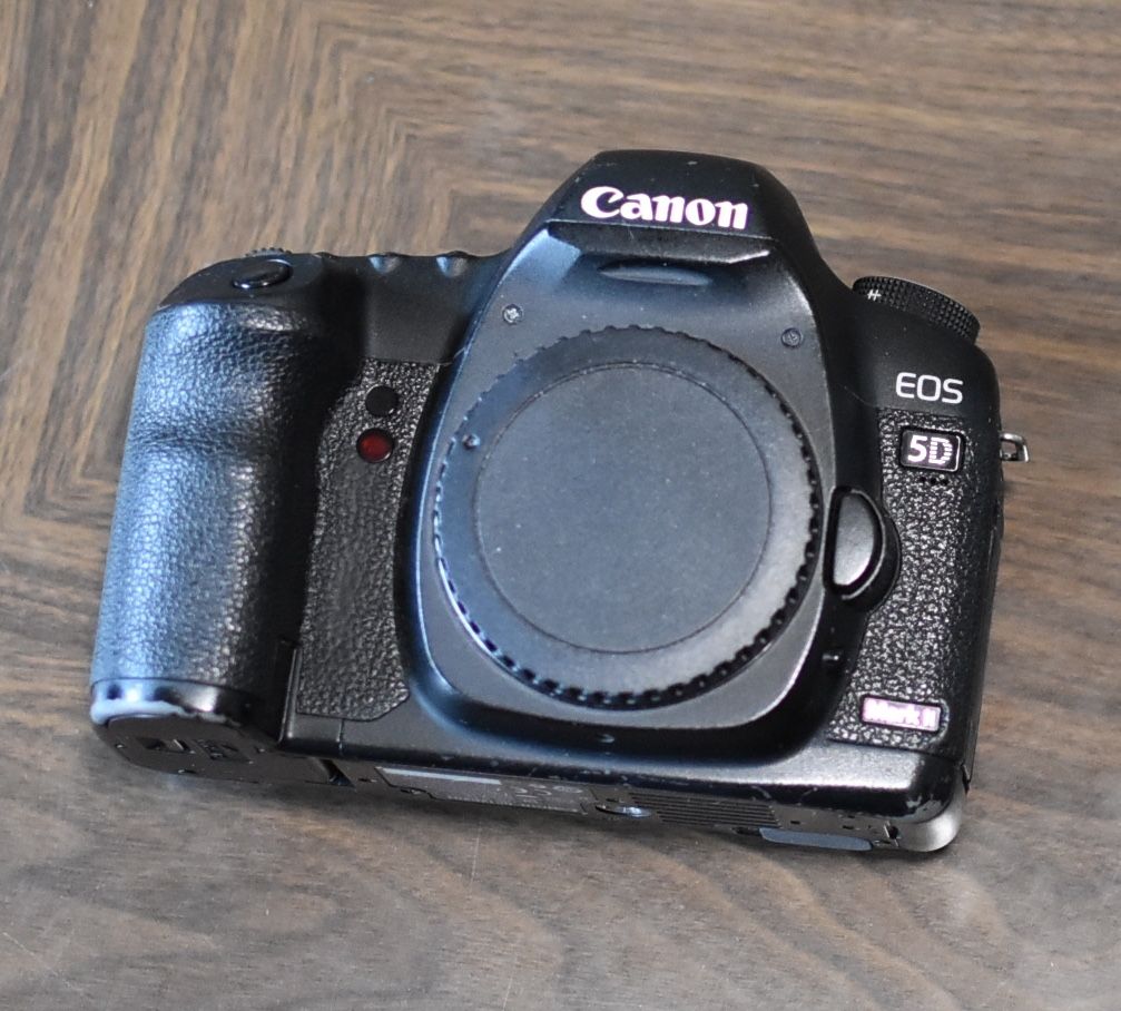 完全動作品 EOS 5D Mark II 付属品セット | Shop at JDirectItems