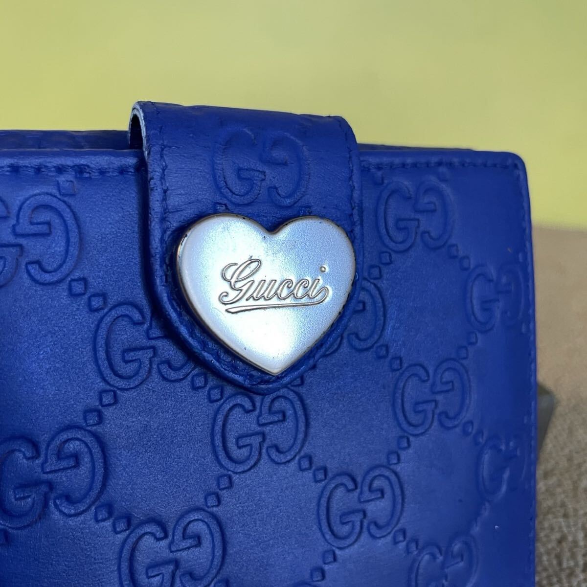 GUCCI グッチ コンパクトウォレット シェリー 金具