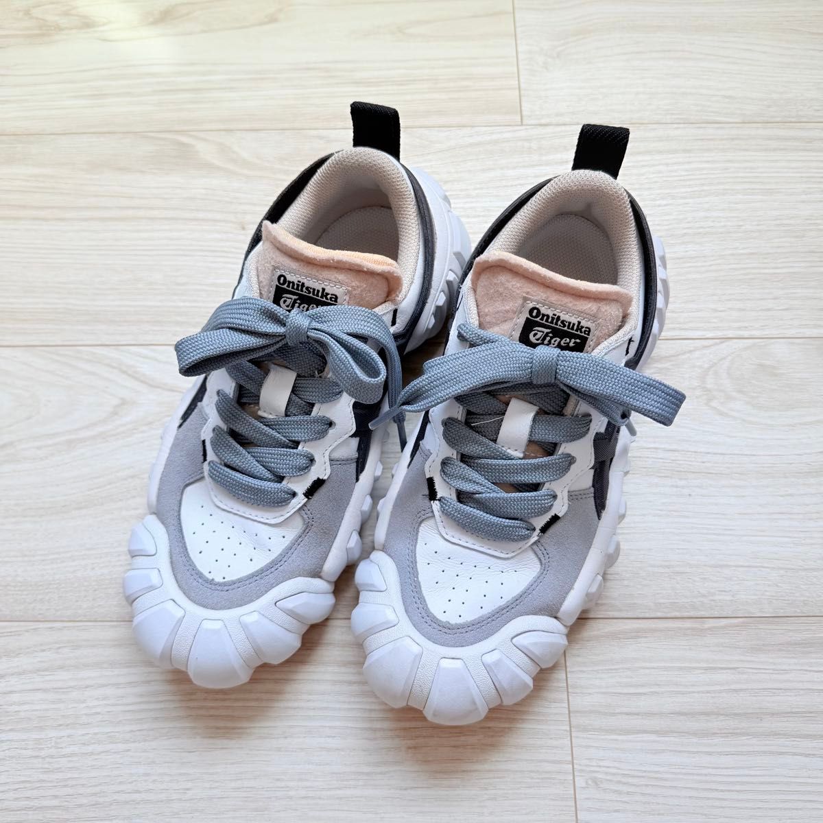 Onitsuka Tiger スニーカー ホワイト グレー オニツカタイガー 靴 LS