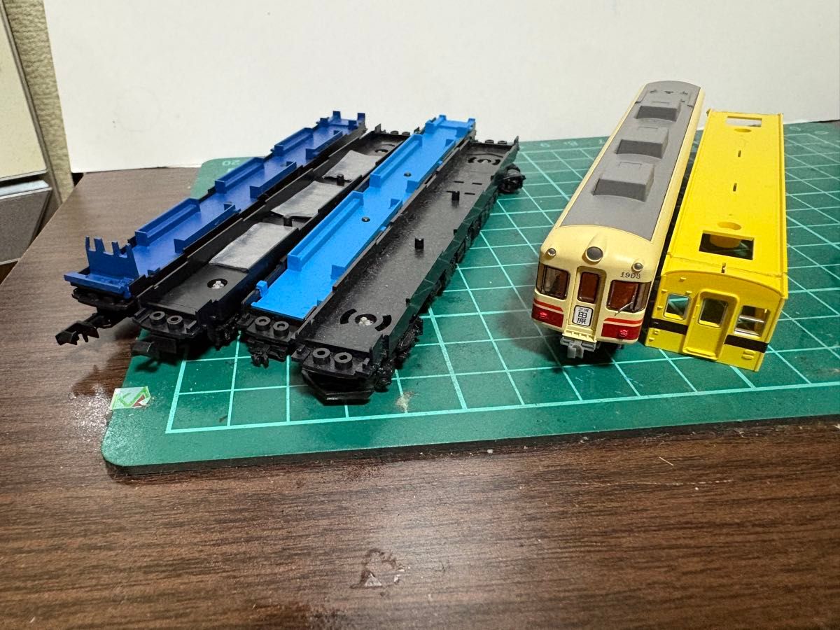 ジャンク】鉄道模型車体、パーツ各種 部品取り | Shop at JDirectItems