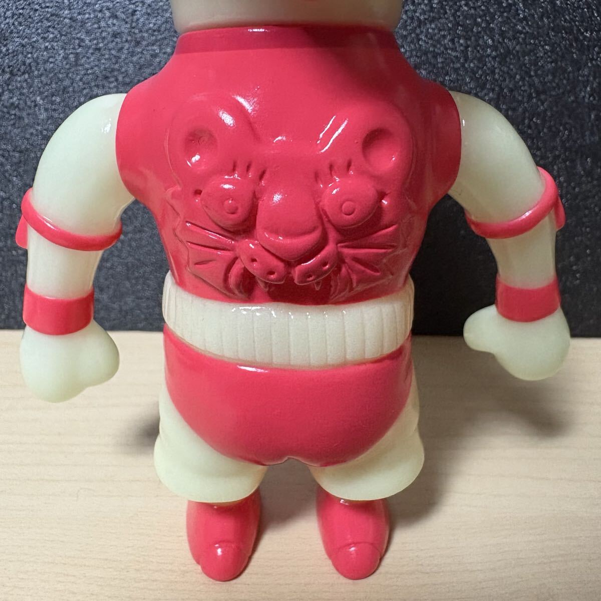 Muay mui IZUMONSTER ソフビ 蓄光 イズモンスター /【Buyee】