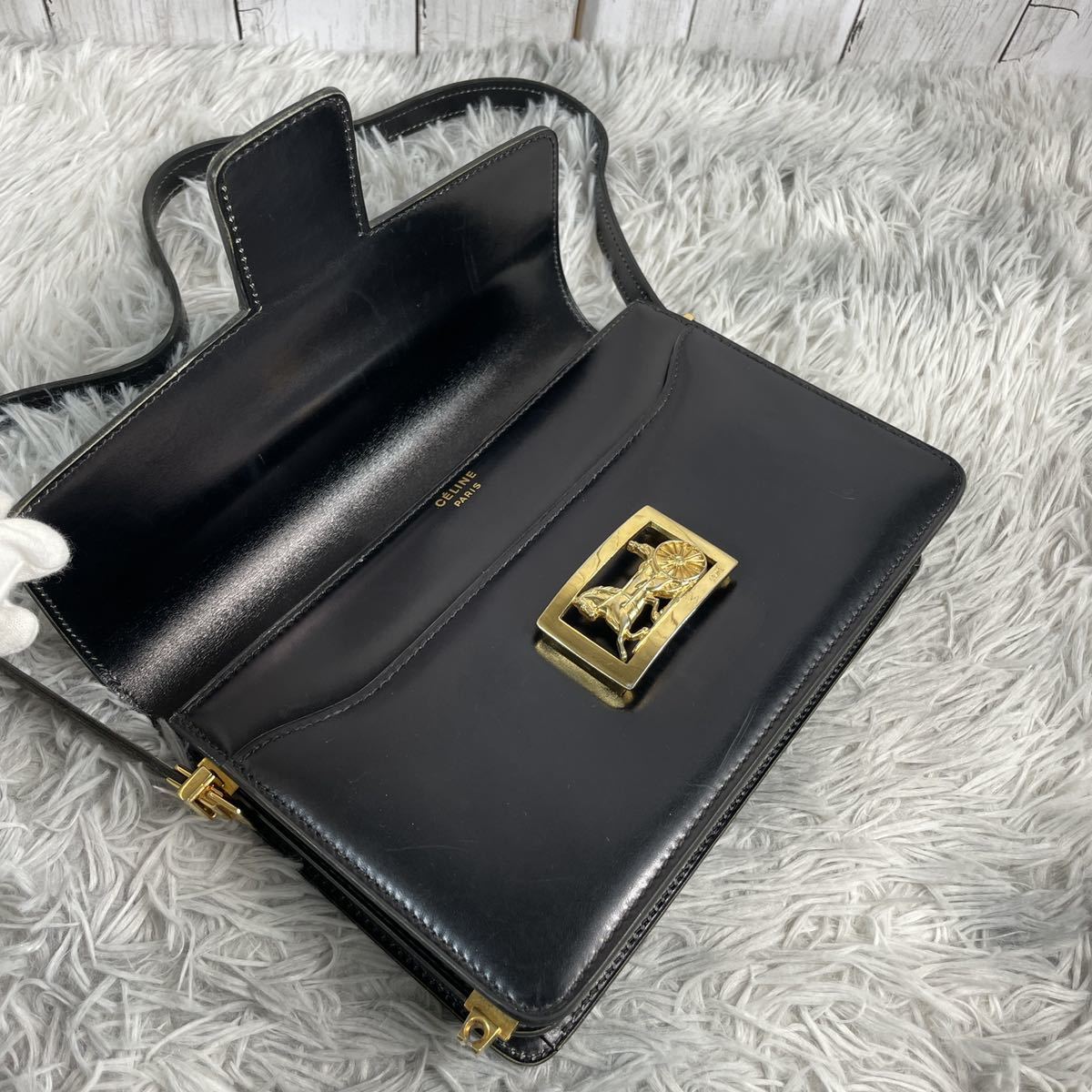 希少✨セリーヌ　CELINE ショルダーバッグ　金馬車　ヴィンテージ　黒