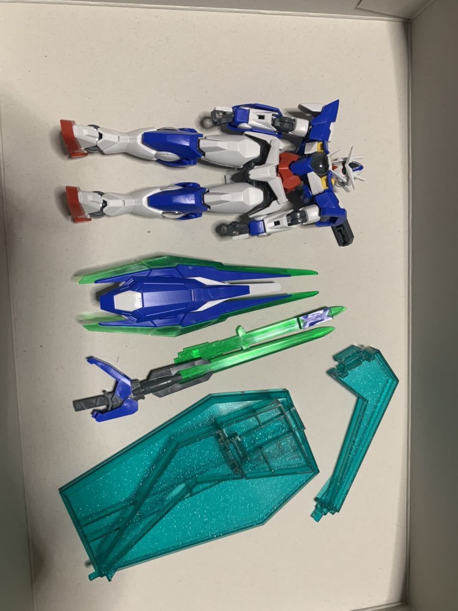 BANDAI - HG 1/144 劇場版ダブルオーガンダム クリアカラー Ver. 4機