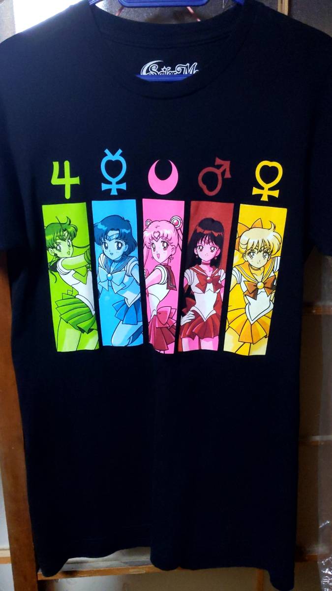 【新品】セーラームーンストアオリジナルロンT ストアオリジナル ロンT ストアロゴ：美少女戦士セーラームーン