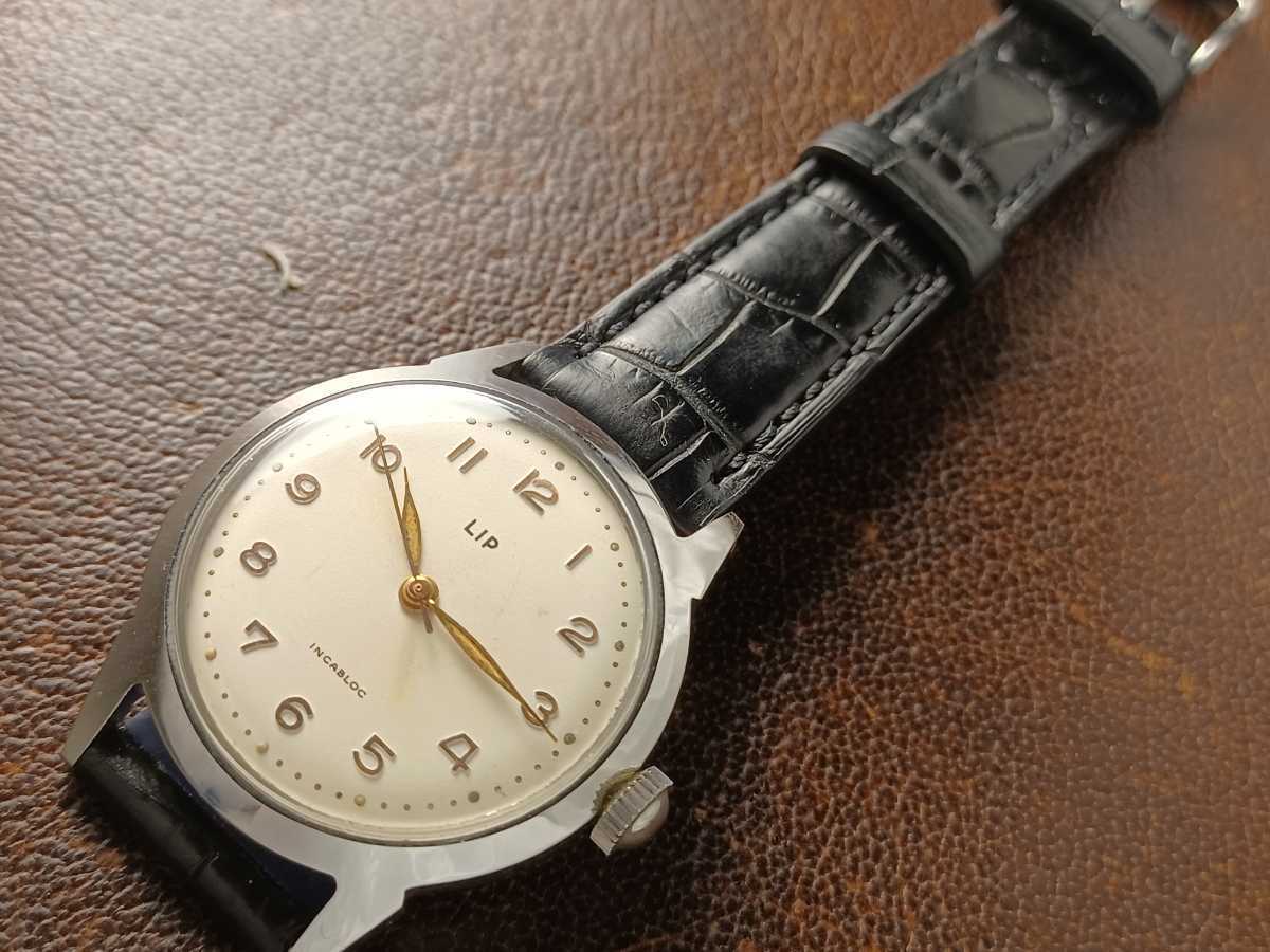 Cal R23 NOS未使用品&OH済み!1940年代 LIP リップ 33mm径オールSS製特殊防水ケース!オリジナル文字盤!代表機cal.R23搭載!極 ...
