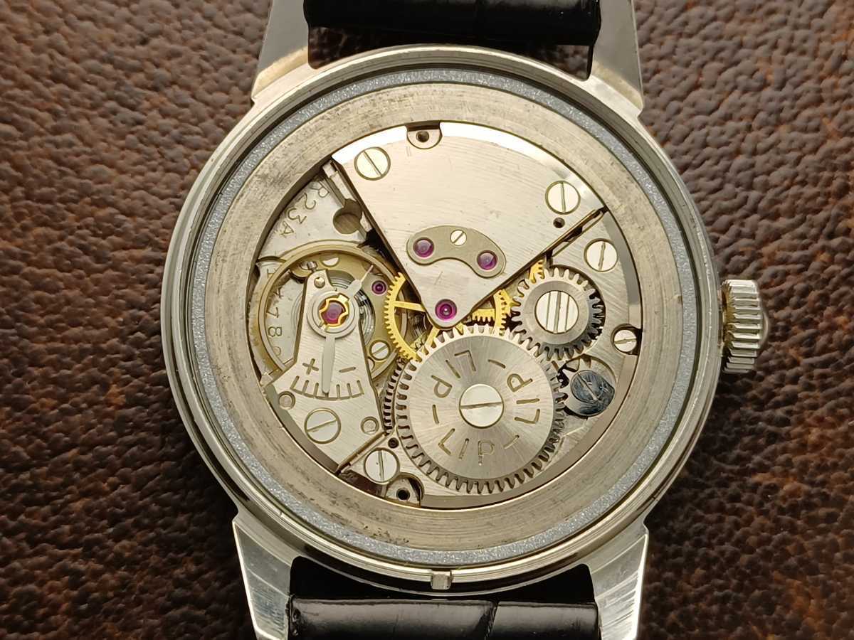 Cal R23 NOS未使用品&OH済み!1940年代 LIP リップ 33mm径オールSS製特殊防水ケース!オリジナル文字盤!代表機cal.R23搭載!極 ...