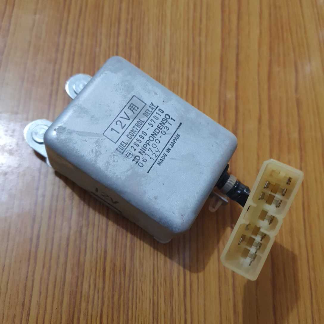 超レア ランクル40 フューエルコントロールリレー純正新品 28590-57010 Fuel Control EDIC FCR Genuine ...