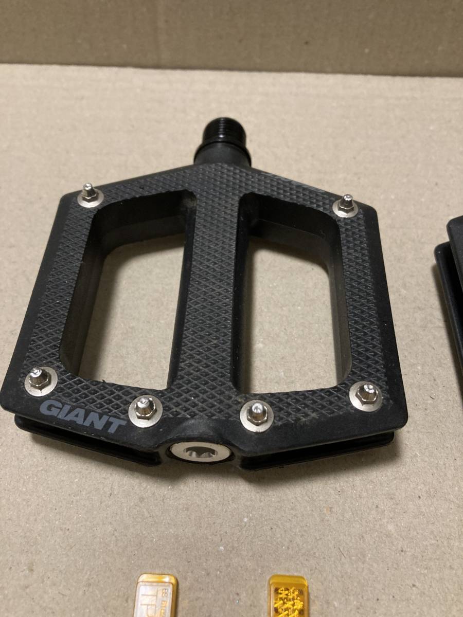 giant pinner lite flat