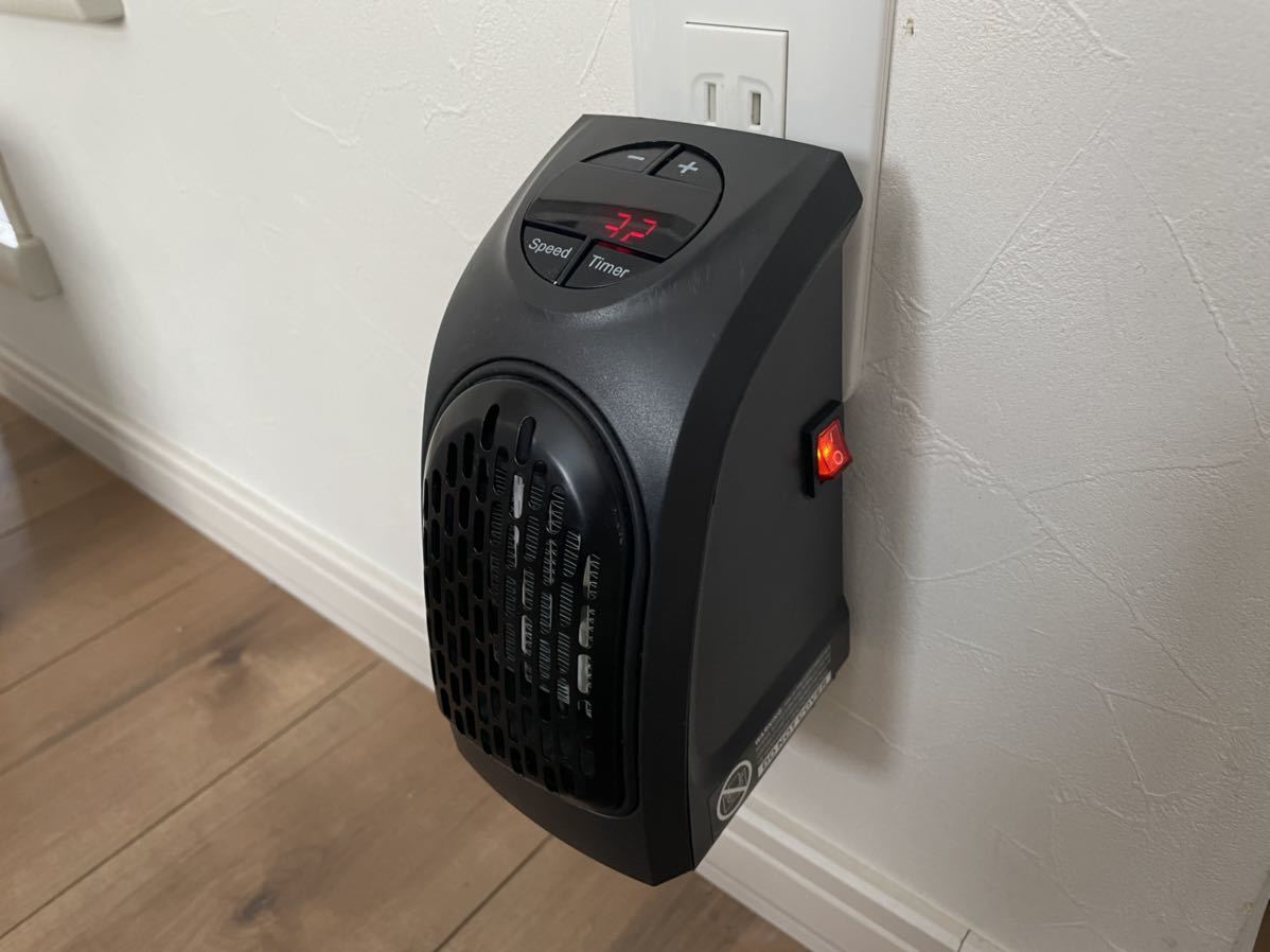 ★送料無料★中古★ミニファンヒーター★コンセント固定式★エレクトリックハンディエアヒーター MINI HEATER デスクワーク トイレ等にも