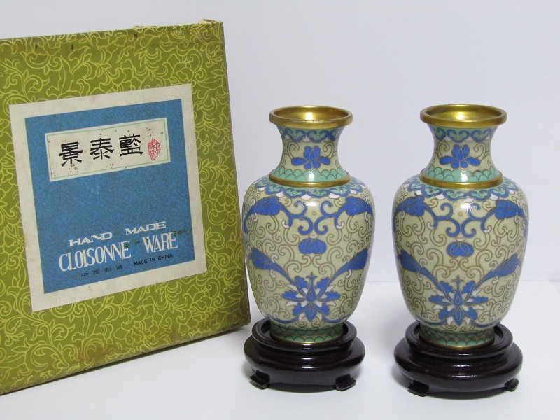 販売新品 中國美術 景泰蓝 七宝焼 黒地花鳥蝶々紋様瓢 京法造 - 美術品