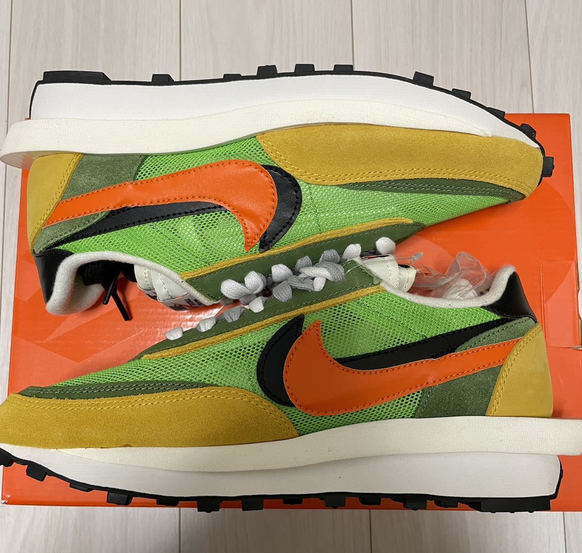 nike sacai waffle green