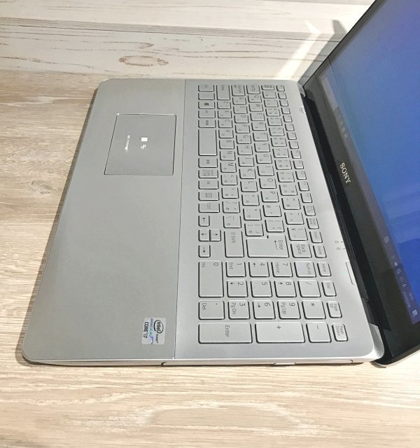 SONY VAIO SVF15A1A1J Core I7-2GHZ 8GB 衝撃特価 www.esn-spain.org