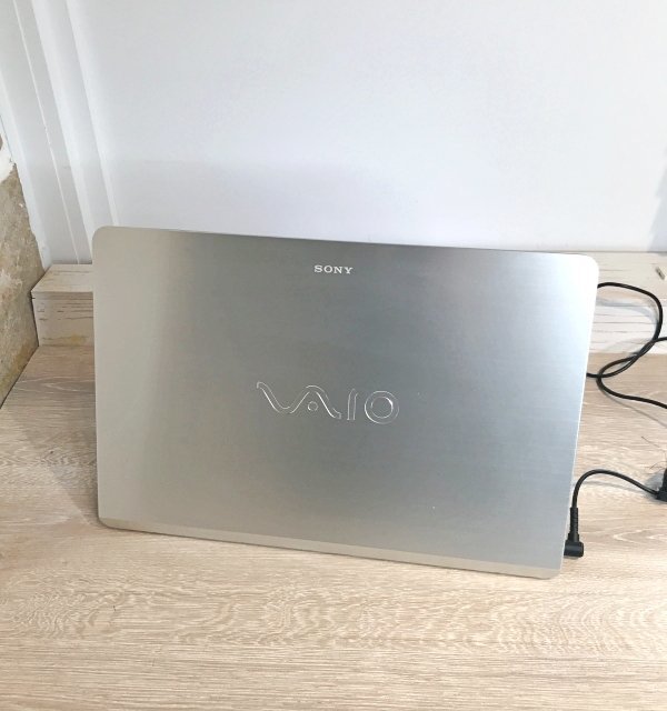 SONY VAIO SVF15A1A1J Core I7-2GHZ 8GB | ccaisa.com.mx