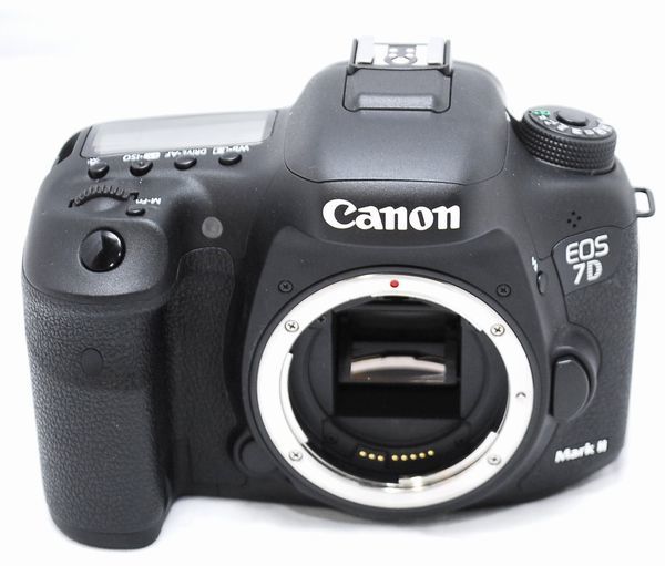 超美品・付属品完備】Canon キヤノン EOS 7D mark II マーク2 /【Buyee