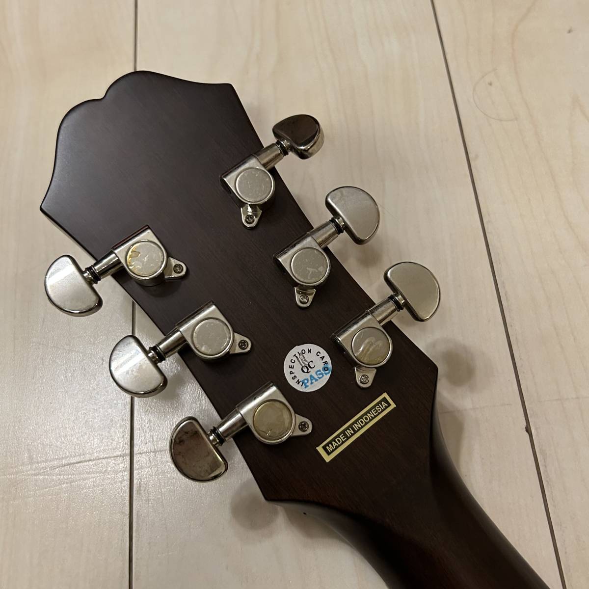 エッセンシャルコンフォート ♪Epiphone Japan NV-390 GRANADA