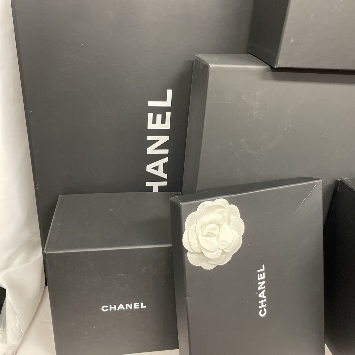 最新発見 CHANELシャネル 空箱&SHOP袋 ラッピング・包装 - blogs