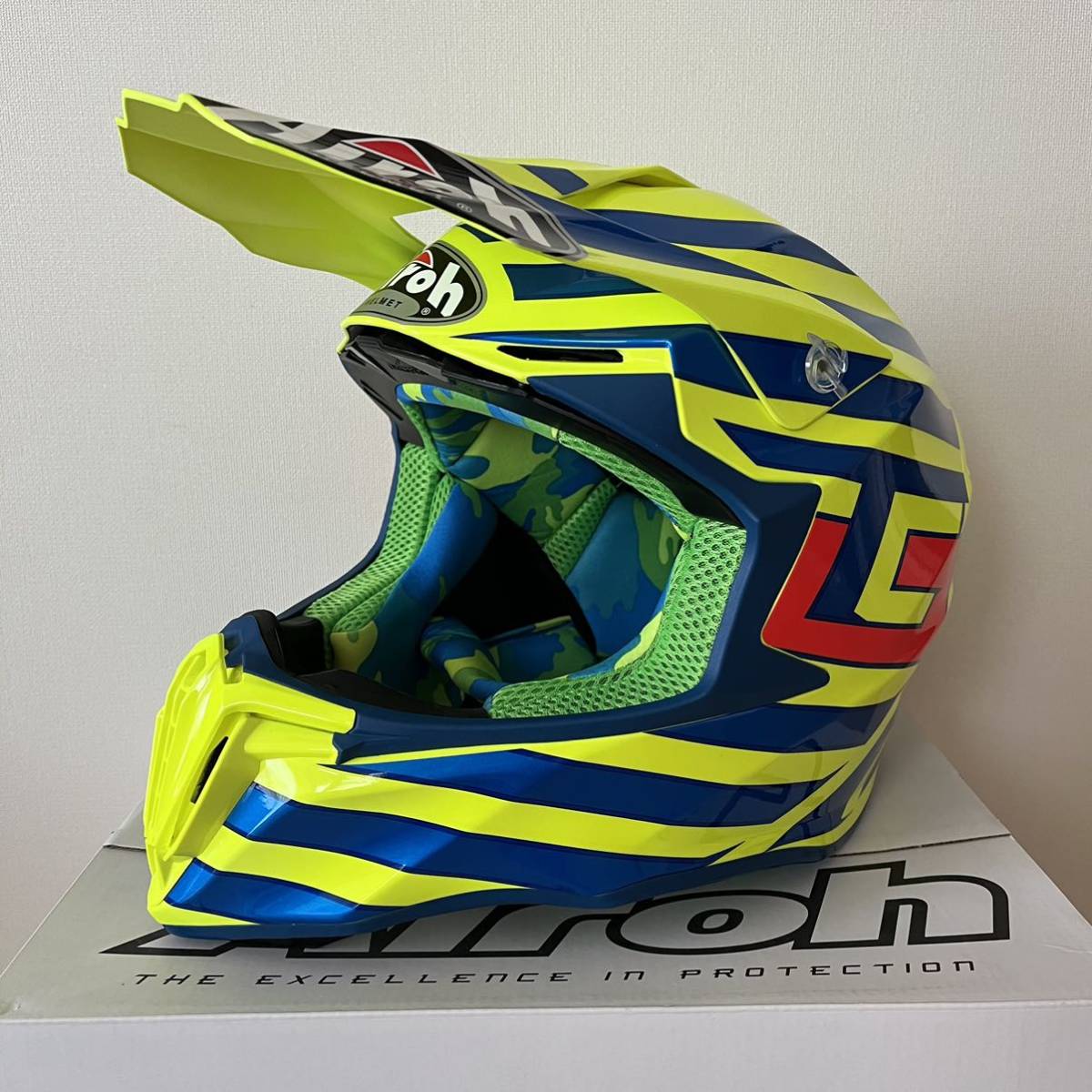 新品 airoh twist cairoli オフロードヘルメット XLアイロー | www