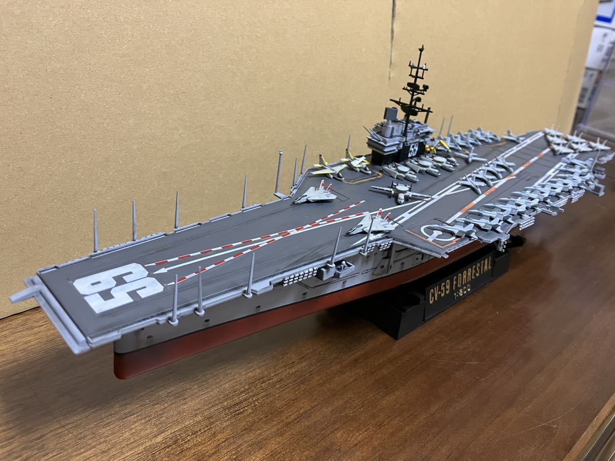 1 800 アリイ アメリカ海軍 空母ニミッツ - 模型