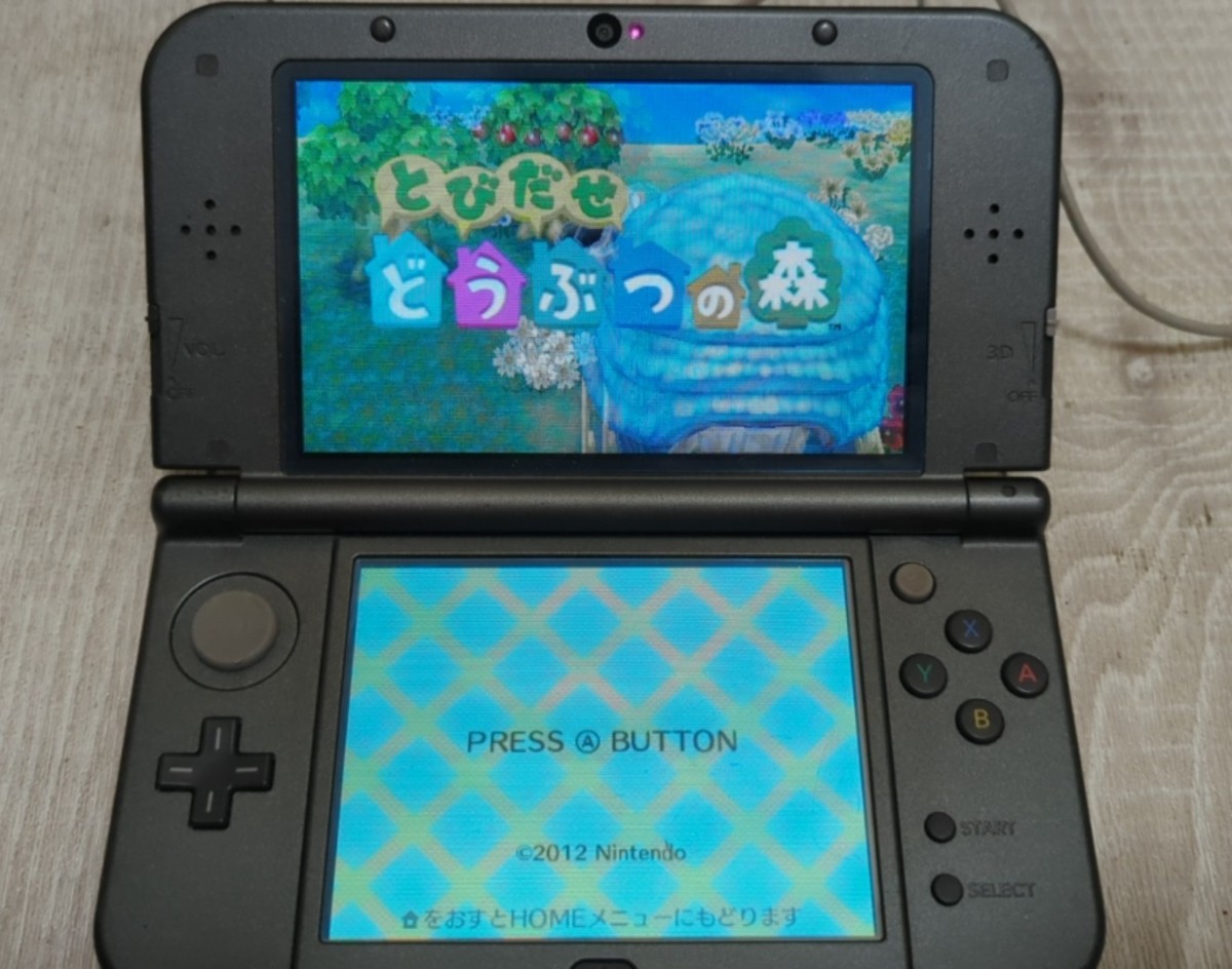 【中古 】Nintendo 3DS LL /メタリックブラック / newニンテンドー 3DS LL RED001 /任天堂 /動作確認済み