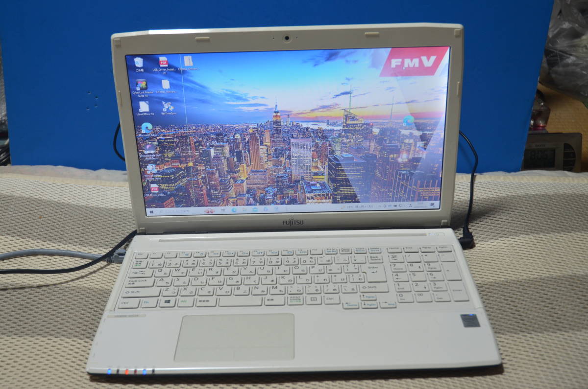 FUJITSU LIFE BOOK AH53/R 訳あり動作品intel CORE i7 シール有り