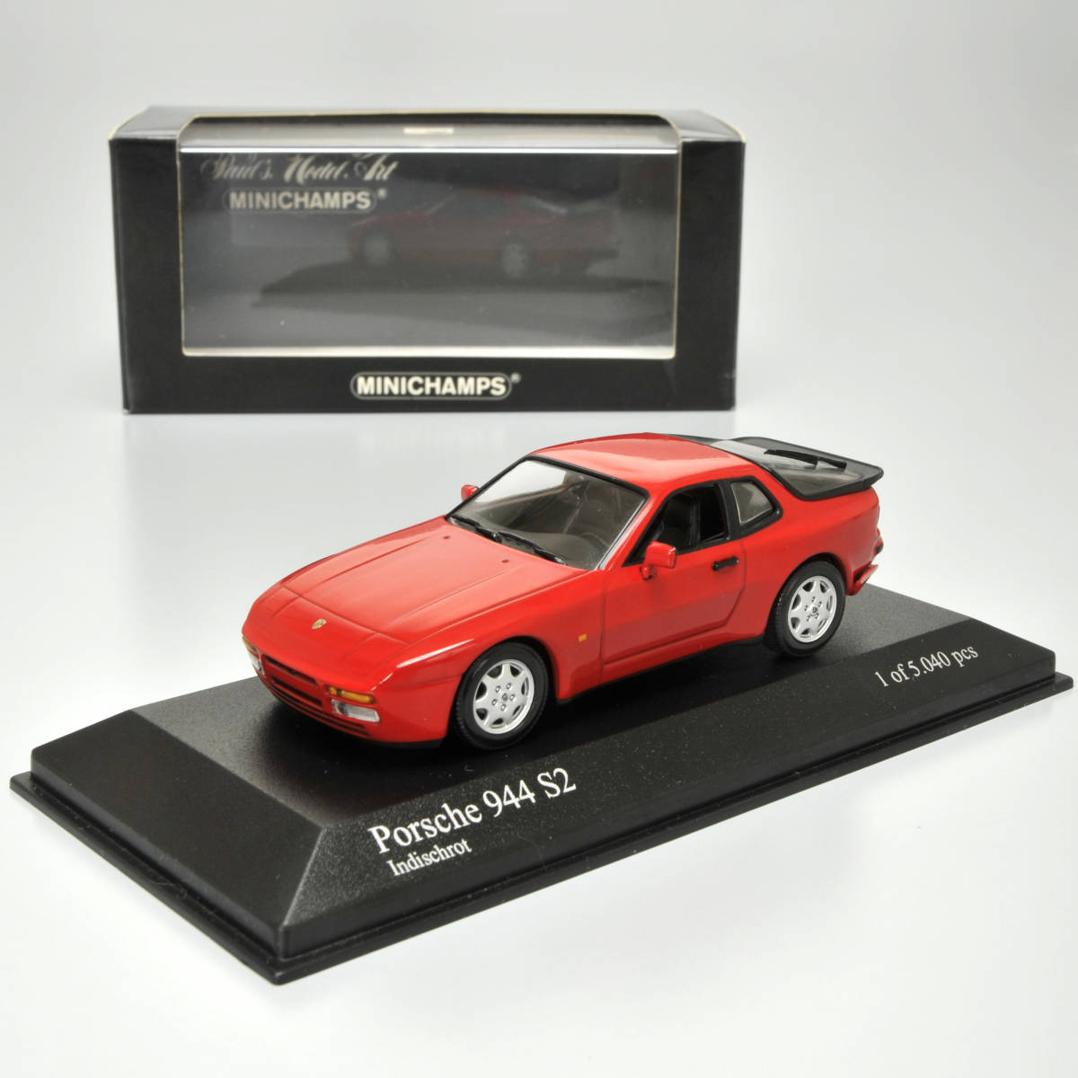 Porsche 944 S2 1989 Blanche – Maxichamps 1/43 – Miniature Neuve