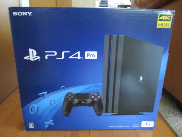 美品☆PS4 PRO☆CUH-7200B B01☆ジェットブラック☆使用時間少☆純正